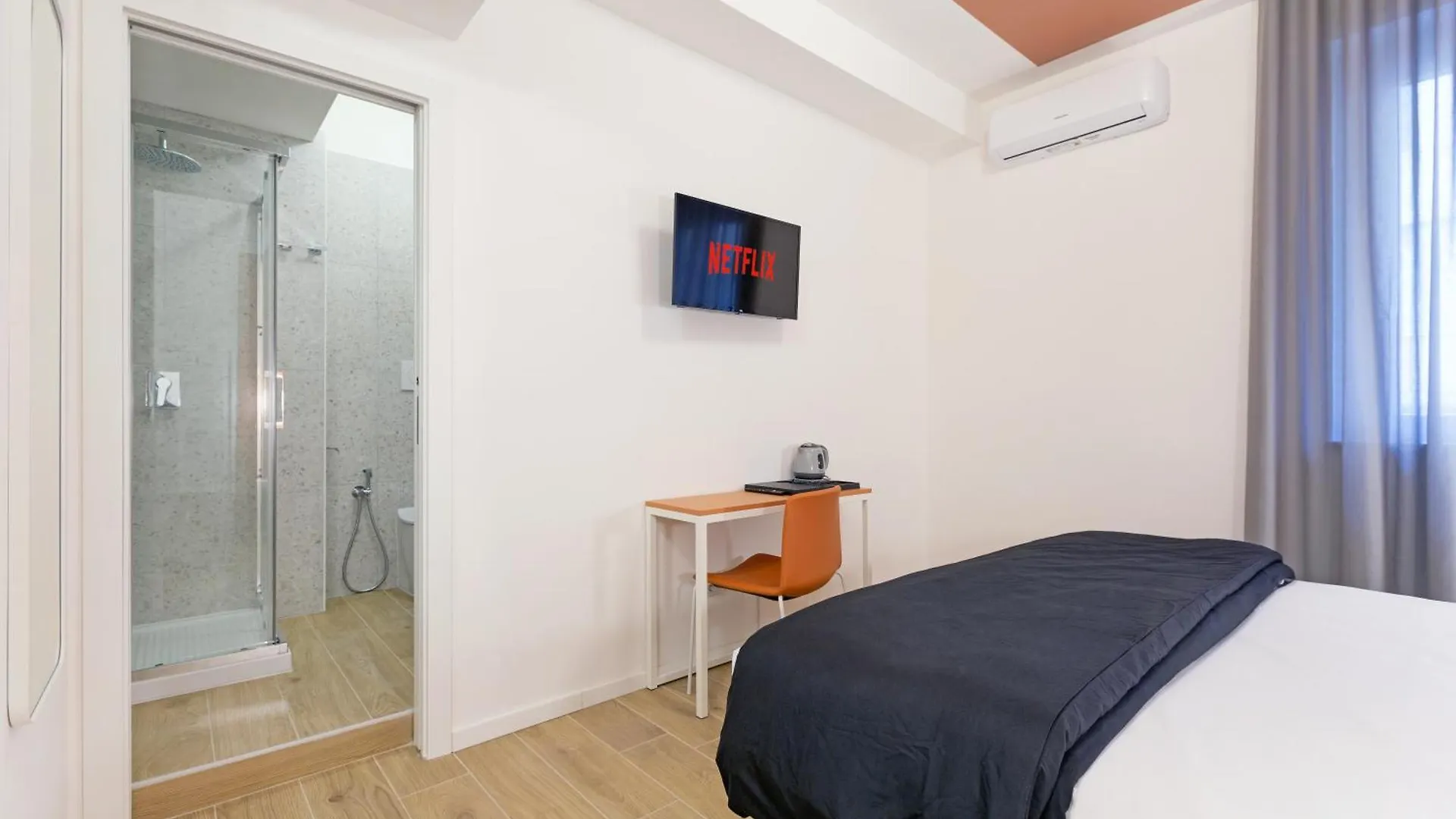 Luciano Trastevere Guest House Roma